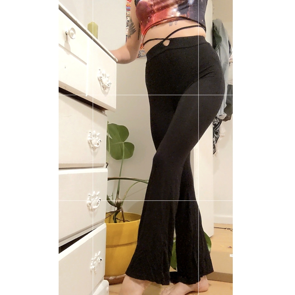 Black strappy bellbottom tights